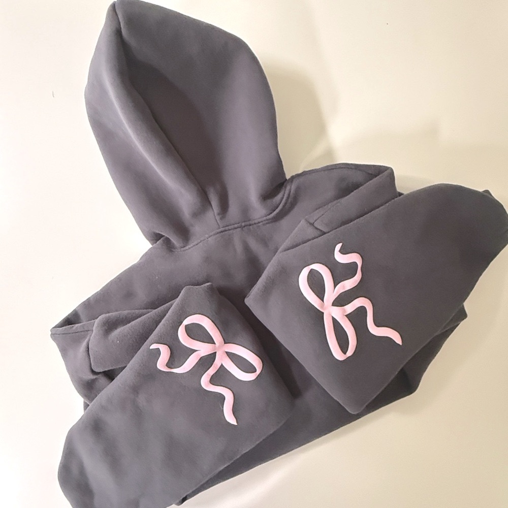Edikted Hoodie/Sweatpants Set in Gray with Pink Bow Accents Size S - LIKE NEW!